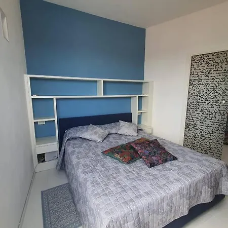 A 50 Metri Dal Mare Apartment